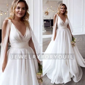 Simple Tulle Backless Beach Wedding Dresses V-Neck Pleats A-Line Plus Size Wedding Gowns Princess Bride Dress Custom Made zdjęcie 4