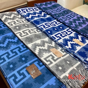 Alpaca Blanket. Handmade Blanket. Alpaca wool blanket. Indoor Alpaca wool Blanket. Alpaca Andean Design.  Wool blanket for sofa
