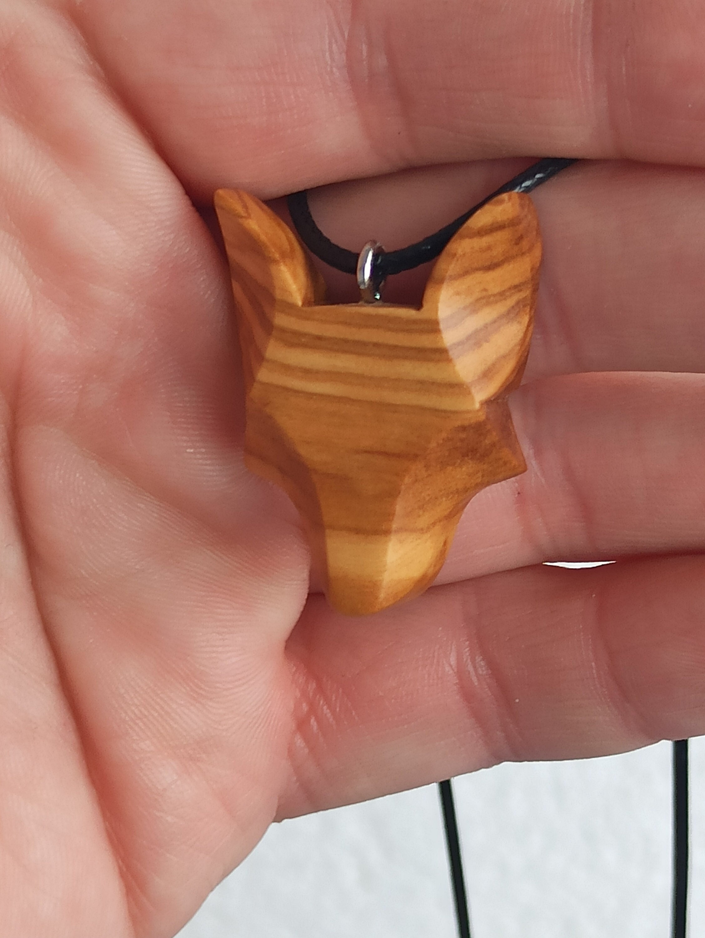 Wolf pendant, wolf head pendant, wolf necklace, wolf head gift, Olive wood, 00298