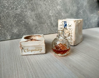 Perfumy Vintage „Сигнатюр” ZSRR, lata 70., 15 ml
