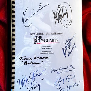 THE BODYGUARD Signed Movie Script, Birthday Gift, Movie Gift, Film Script, Screenplay, Christmas