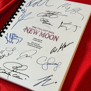 NEW, MOON Signed Movie Script, With Printed Cast Signatures, Autographs