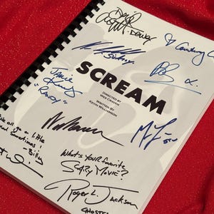 SCREAM Movie Script, Birthday Gift, Movie Gift, Film Script, Screenplay, Autographs, Printed Replicas