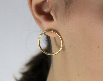 Michelle earrings, circles mounted on a fine gold-plated stem, jewelry for women, gift for her.