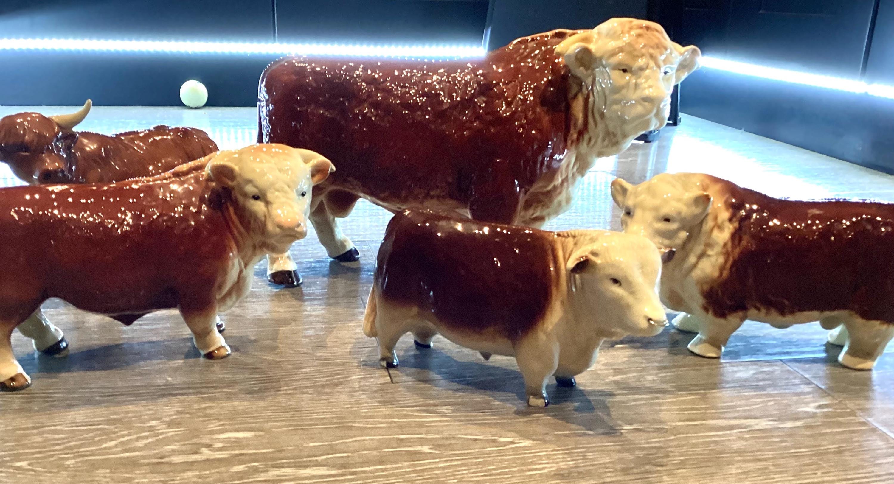 White Porcelain Bull - Etsy Canada