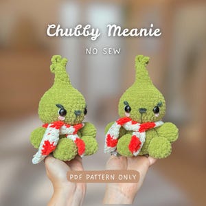 Chubby Christmas Meanie with Scarf | NO SEW Crochet Pattern | intermediate difficulty | market prep | Christmas Present DIY | Amigurumi