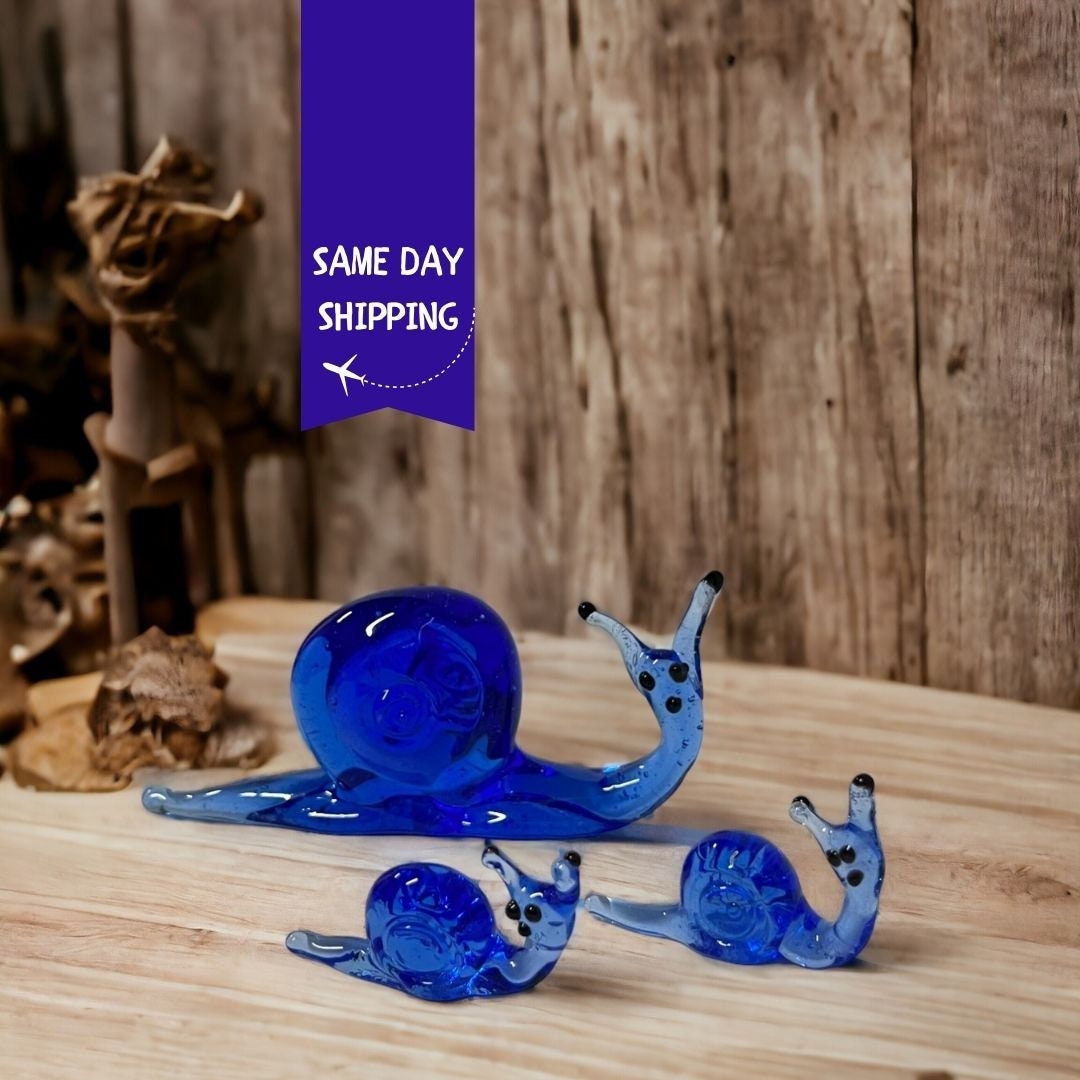 Snail Ornaments Set, Glass Art Snail Set, Cute Snail Sculpture, Blue