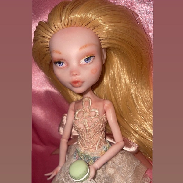 SALE Ooak doll Monster high pastel kawaii handmamde WONDERSTRUCK OOAK