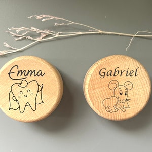 Wooden milk teeth box personalized child's first name - little mouse tooth loss gift - girl and boy - wood engraving - 6 mouse pattern