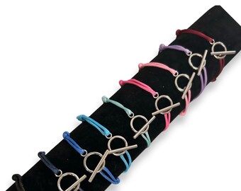 T-bar cord bracelet - adjustable size - silver or gold stainless steel - 23 thread colors available - toggle clasp - women's