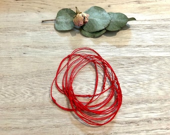 Set of 10 Kabbalah red thread bracelets against the evil eye - sliding - high quality - Hamsa - lucky charm - thin cord 0.8 mm