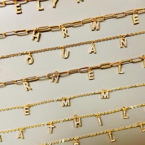 Collar de letras iniciales con circonita de pedrería de oro o plata - collar de nombre - cadena fina o malla de clip - cumpleaños Navidad - acero inoxidable