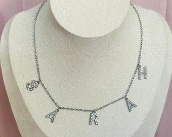 Fine chain necklace first name large letter rhinestone zircon initials word of your choice - gold or silver - personalized necklace