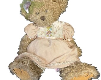 Vintage Russ Berrie The Fine Art of Living ~ Truffles Bear - 15 inches