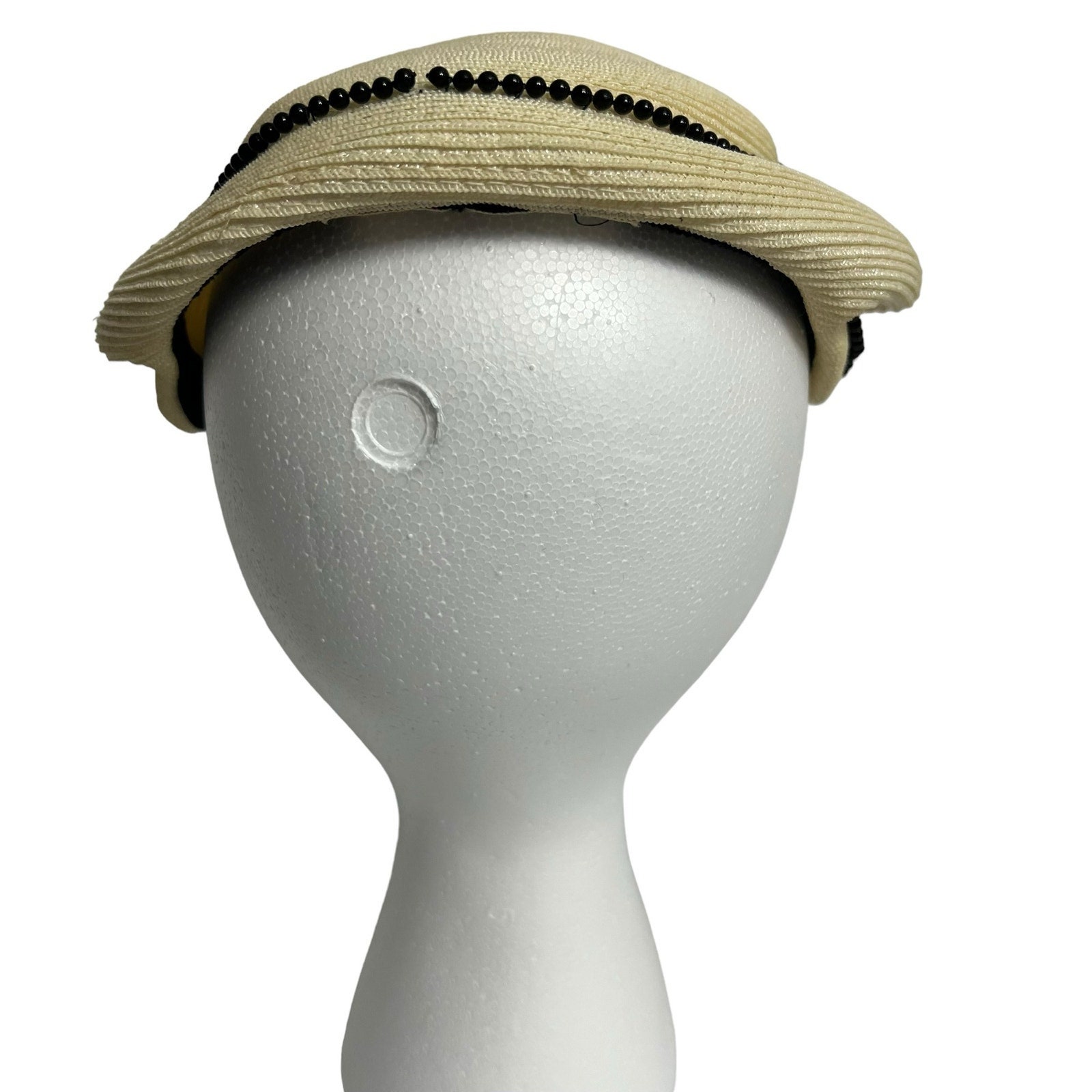 Vintage 1950\'s Screen Vogue Original Beret Style with Under Chin Tie Net Vintage 1950 main image 2