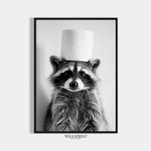 Geschenk Hauskauf Badezimmer Poster Waschbär mit Klopapierrolle auf dem Kopf Gäste WC Deko Badezimmer Bilder Waschbär Einweihungsgeschenk
