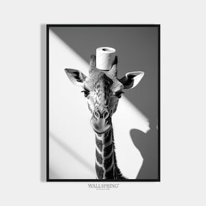 Poster di carta igienica giraffa Immagini per il bagno Arte murale divertente Giraffa con un rotolo di carta igienica sulla testa Poster bianco e nero WC