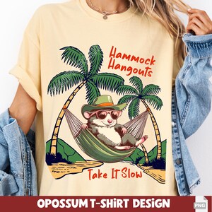 Lustiges Opossum T-Shirt Design - Retro Strand PNG für Sommer Vibes, Urlaubs Shirt Kunst für Frauen, Sublimation druckbar für Tierliebhaber.