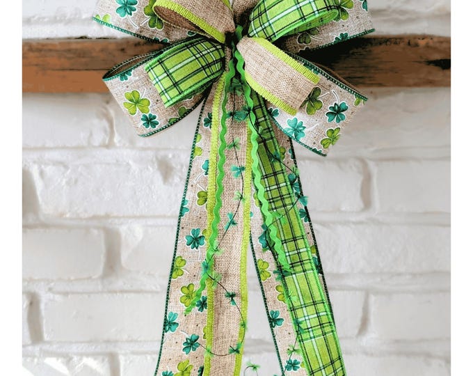 St. Patty's Day Wreath Bow Lime Green Natural Tan Shamrock print