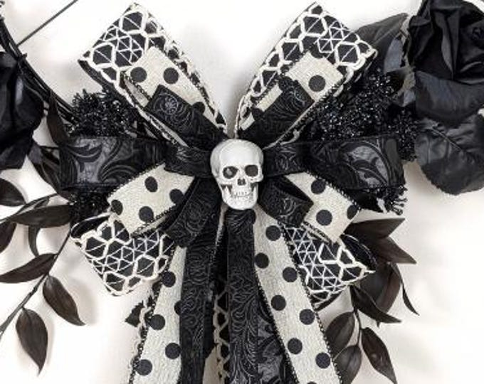 10x20in Skull Wreath Bow, Black/White Halloween Lantern, Front Porch Decor