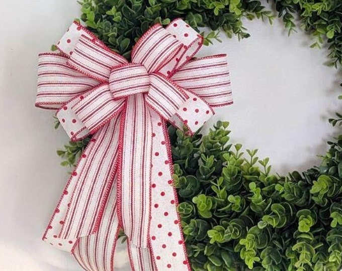 9x14in Red and White Linen Fun Geometric Red and White Bow, Free Shipping, Valentine's Wreath Bow