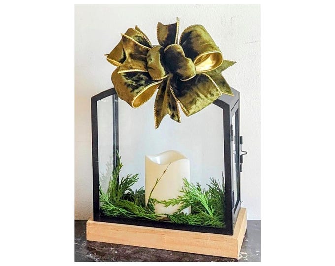 Olive Velvet Christmas Bow: Gold Lined Wired Ribbon (8x8in)