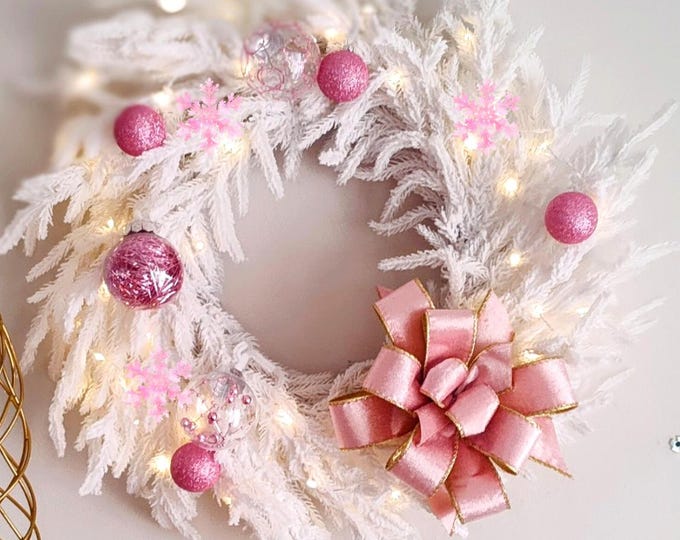 8x8in Pink Fuzzy Bow with Gold Lining, wired ribbon/fuss-free, FREE Shipping. Candy Christmas Whimsical