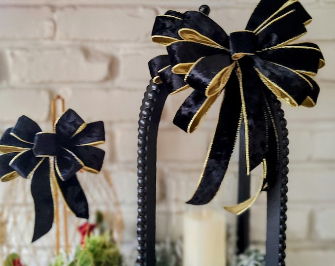 Black and Gold Velvet Christmas Bow: Wired Ribbon Holiday Decoration