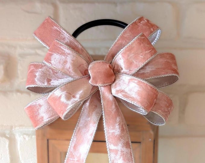 Pink Velvet Bow, 9x16in Silver-Lined Wired Ribbon Tree Topper