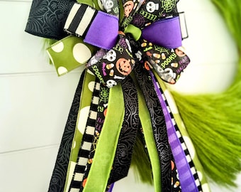 Multi-Ribbon Halloween Wreath Bow: Deluxe Lantern Decoration