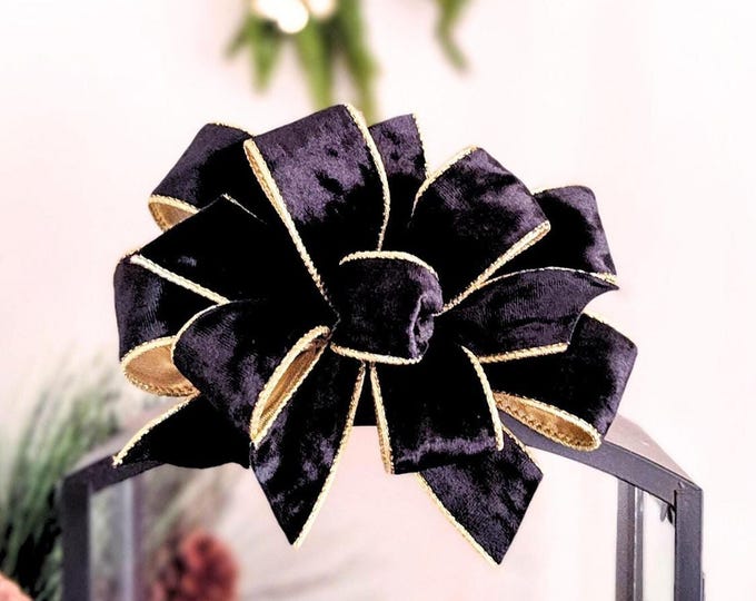 Black Velvet Bow, Gold Lined 8x8in Christmas Pom Pom Decor
