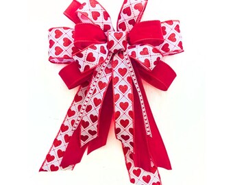 Valentine's Day Wreath Bow: Red & White Hearts, Front Door Decor (10x16)