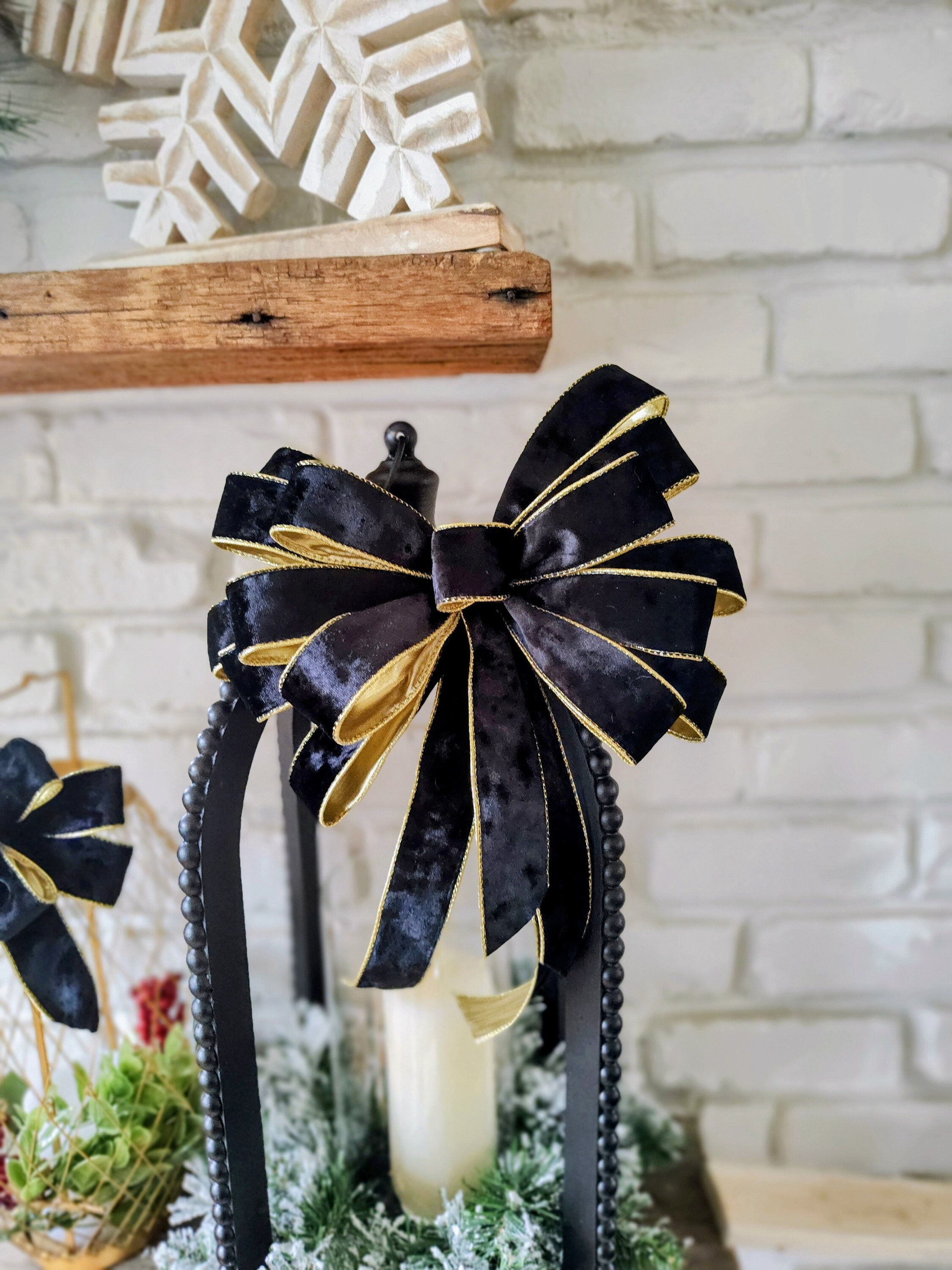 Deluxe Chic Black and Gold Velvet Wired Ribbon Christmas Holiday ...