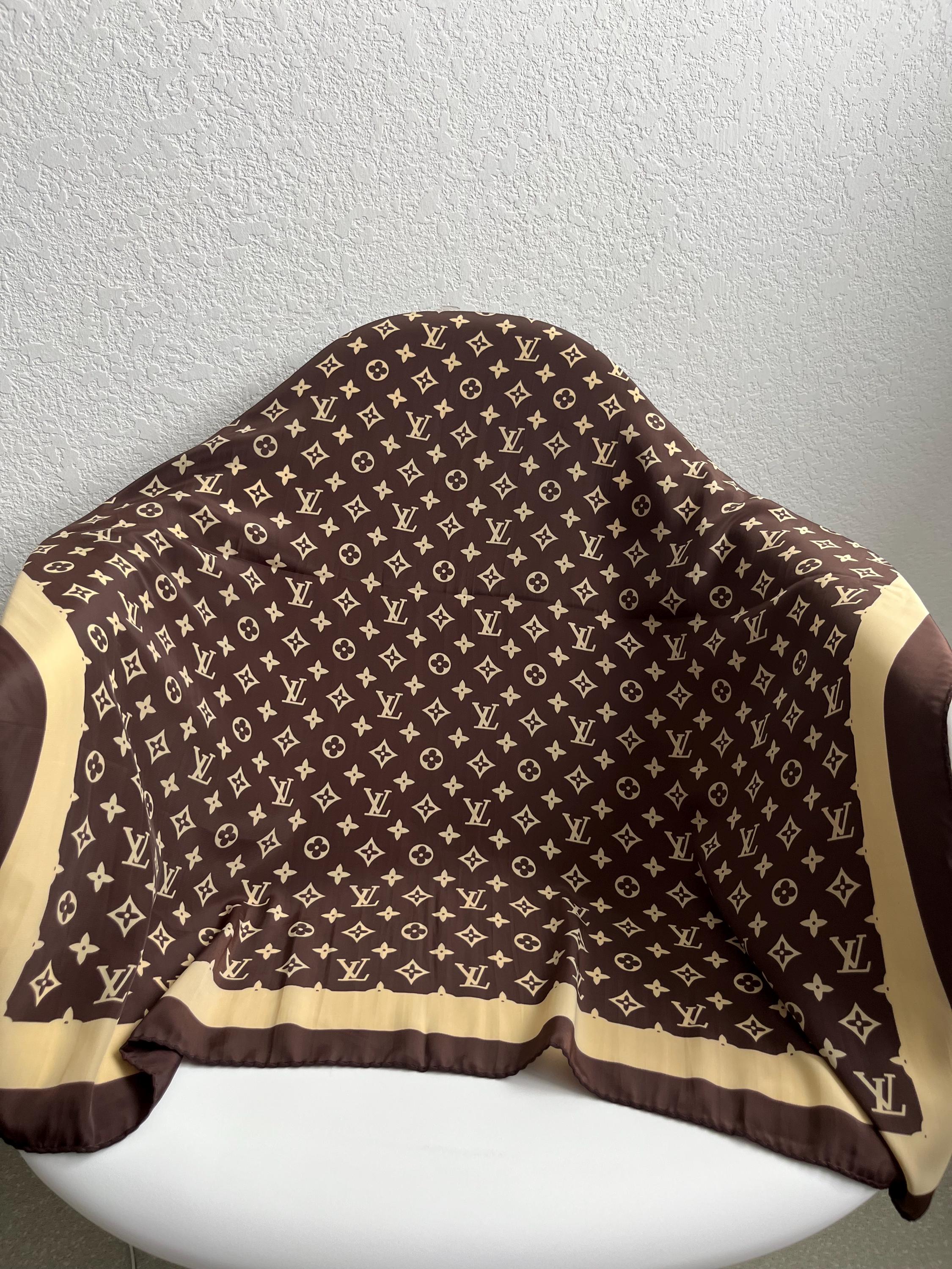 Louis vuitton scarf silk - Etsy 日本
