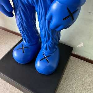 Figurine Kaws image 4