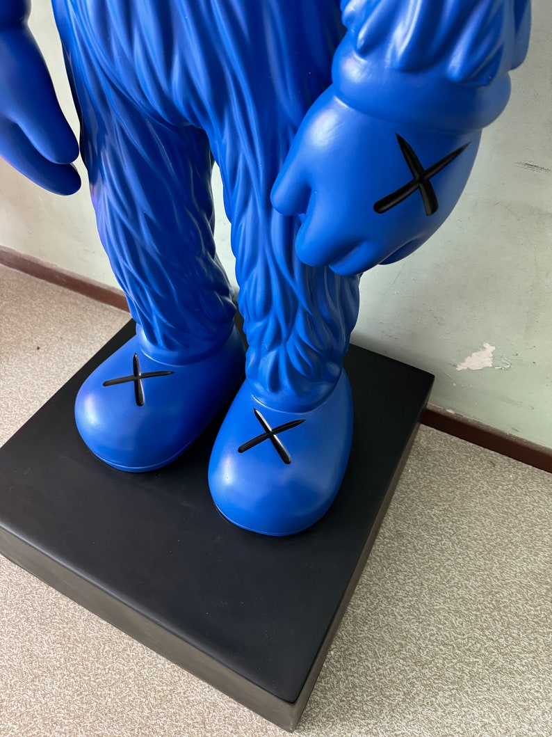 Figurine Kaws image 4