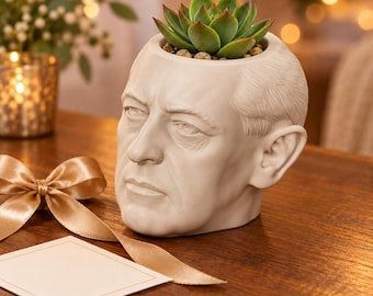 Woodrow Wilson Head Planter, President Plant Pot, League of Nations Gift, About 5 Inches by JCSFY