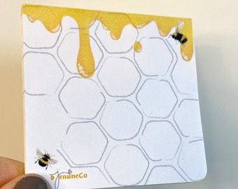 Honeycomb Notepad, Kawaii Memo Pad, Charming Bee Memo Sheets, Honey Bee Office Supply, Cute Buzzing Bee Notepad, Sweet Memo Pad Design