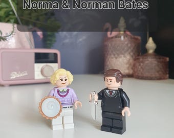 Psycho Mothers Day Card Norman Bates Motel Alfred Hitchcock Greeting Card Retro Horror Gift Funny Illustration Psycho Norma Art Mom Mother Etsy Hong Kong