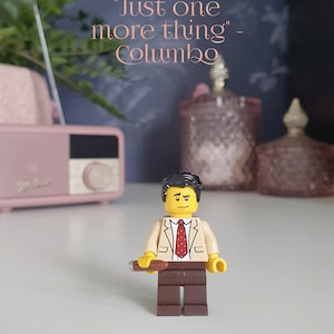 Löjtnant Columbo LEGO® Minifigur: Kult-TV-detektiv Nyckelring/Gåva