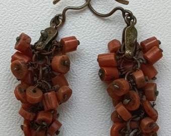 Boucle D’oreille Ancienne En Argent Massif Avec Corail Rouge Véritable – Traditionnelle Et Authentique