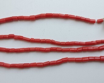 2 Colliers En Corail Rouge Des Années 60 - Pour Brins à Remonter - Poids 65g - Occasion - Style Vintage Perles