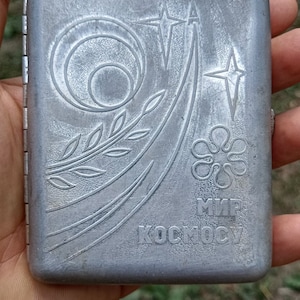 Portasigarette sovietico URSS, Guerra fredda / Guerre stellari "Pace nello spazio", anni '80.