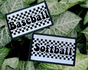 Écusson pour maman baseball à carreaux : accessoire thermocollant pour chapeau de camionneur