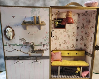 Blythe wooden box, diorama, roombox, blythe child's room holder