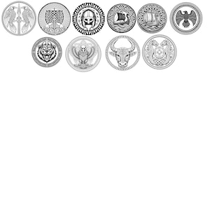 K&ouml;nnte beinhalten: Eine Sammlung von schwarz-wei&szlig;en kreisf&ouml;rmigen Illustrationen mit verschiedenen Wikinger-Themen. Die Designs umfassen einen Raben, eine Axt, einen Helm, ein Langschiff, einen Adler, einen B&auml;ren, einen Adler, einen Stier und ein Drachenpaar.