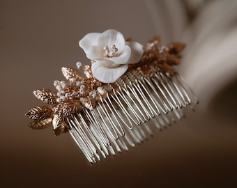 Amelie bridal hair comb. Handmade porcelain flower hair comb. Pearls