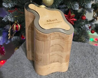 Mini Pet Urn | Natural Wood Keepsake | Calm Memorial for Pet Ashes