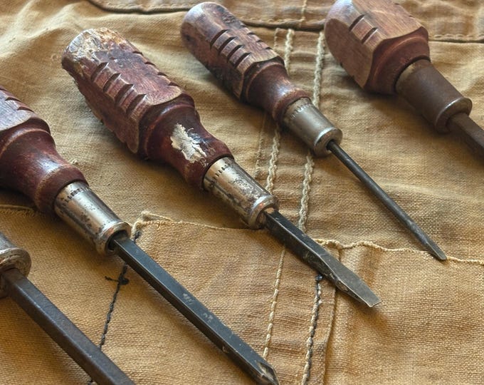 Vintage Wood-handled Screwdriver Set (5) – Rustic Hand Tools, Workshop ...