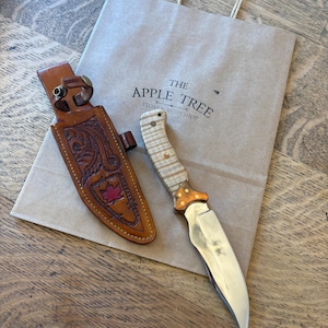 Master Blacksmith Hand Tooled Hunting/Utility Knife with Sheath (10”)